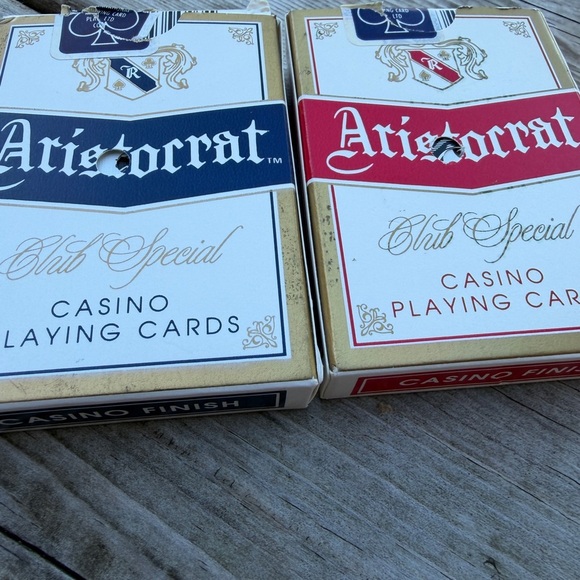 Aristocrat Casino Playing Cards - Red and Blue - Picture 2 of 6